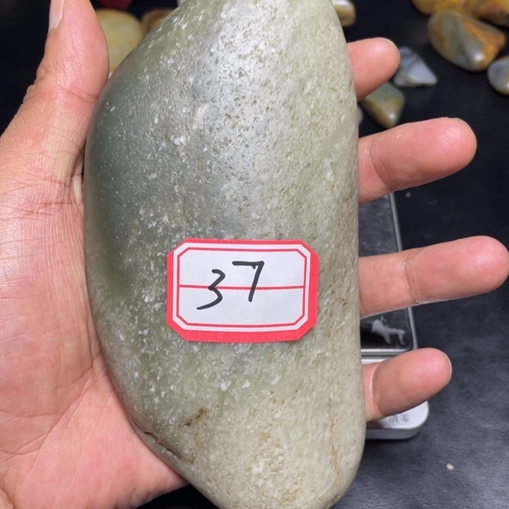 和田玉未镶嵌颈饰37