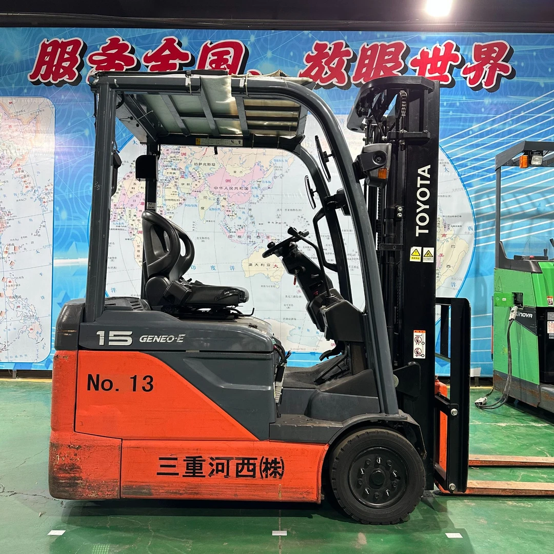 丰田三支点式叉车1.5吨3级4.5米