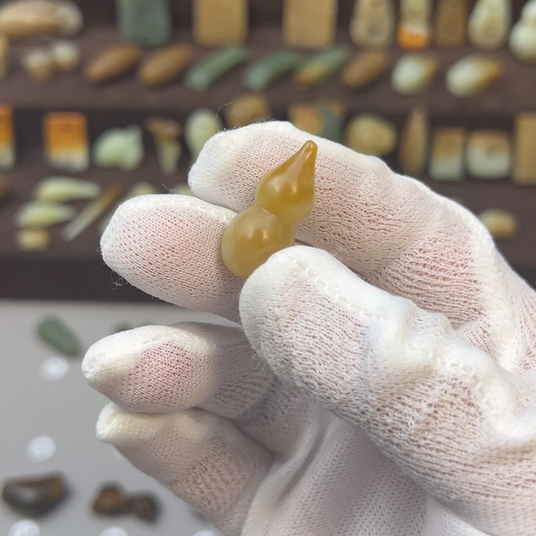 岫岩河磨玉（透闪石质玉）未镶嵌颈饰