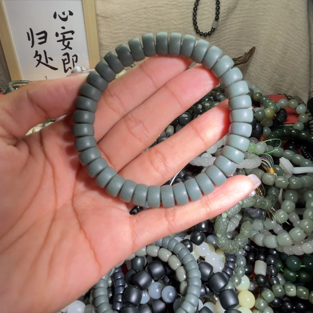 和田玉手链未镶嵌