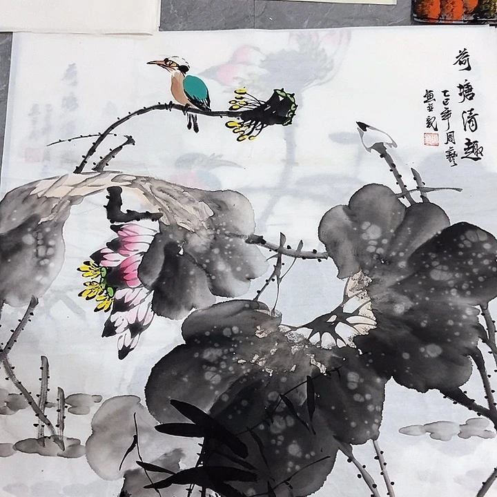 小周画廊的直播间