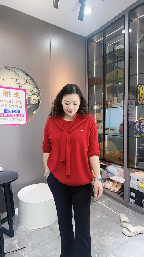 1300时尚新款圆领带披肩针织上衣66060