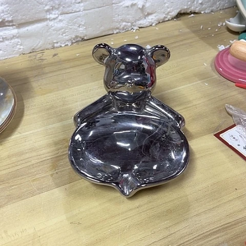 微瑕，不能明火，银熊摆件