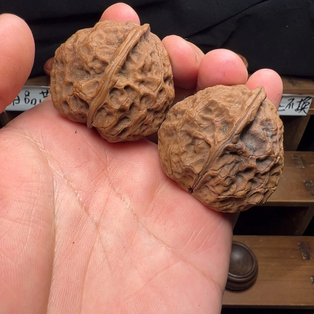 吊坠文玩核桃寿桃40mm