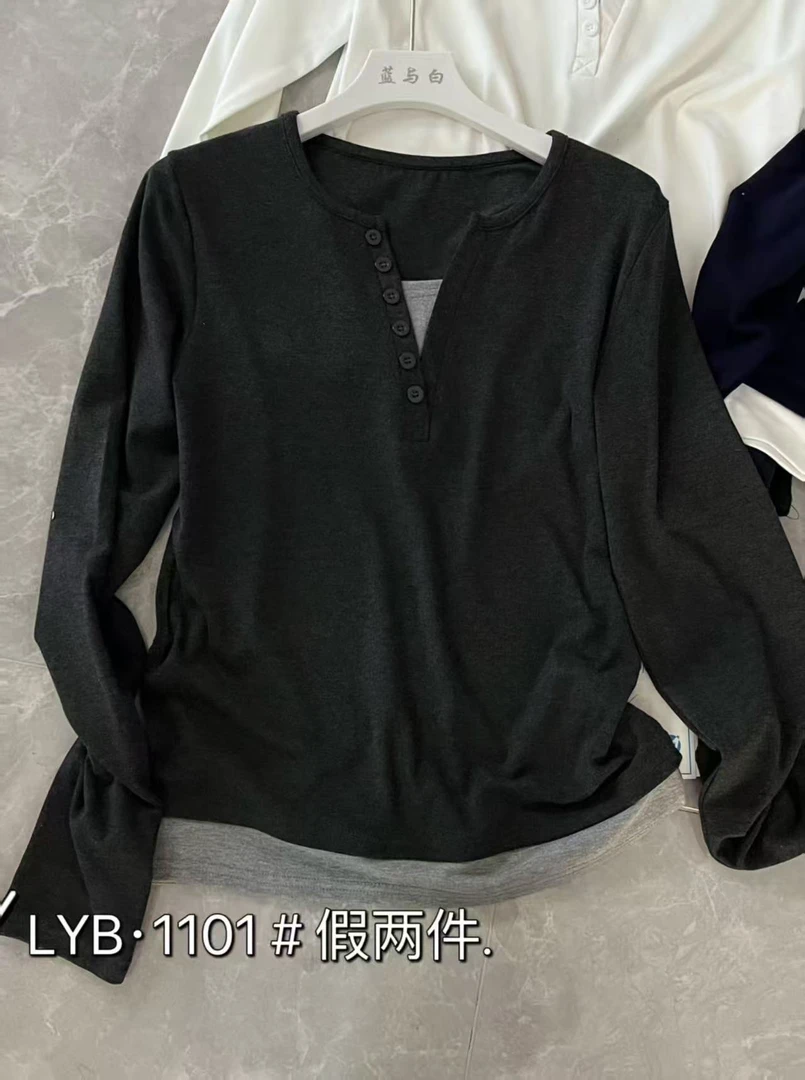 1101 春季新款女士撞色假两件小V领设计感长袖t恤 F80