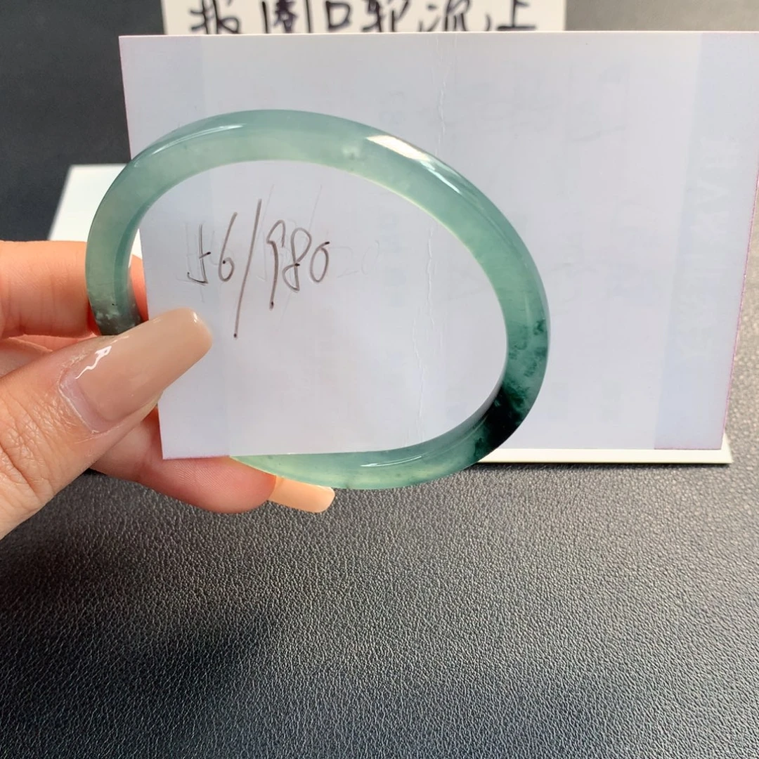 翡翠未镶嵌手镯天然翡翠