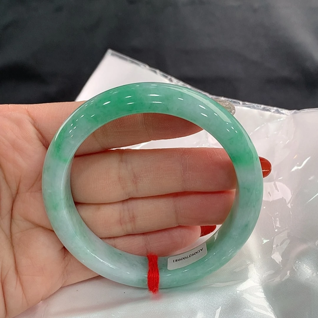 【闪购商品】翡翠手镯未镶嵌58.3，57/58