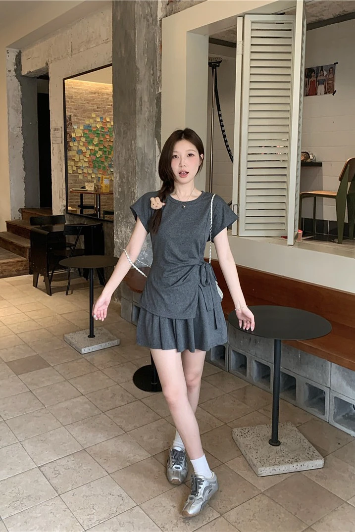 1825 夏季韩系简约休闲绑带收腰T恤上衣+松紧腰宽松裙裤套装