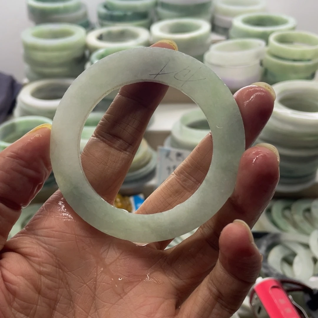 定制翡翠未镶嵌天然缅甸A货翡翠