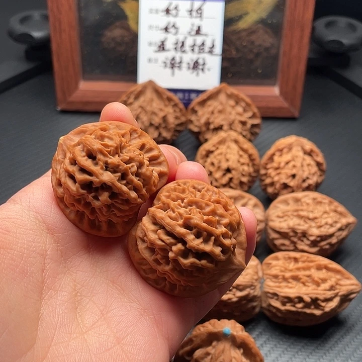 Q***茶手串/手链核桃秦岭