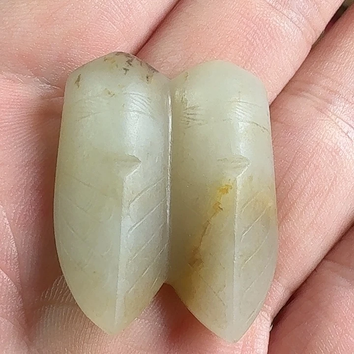 和田玉（糖玉）未镶嵌挂件