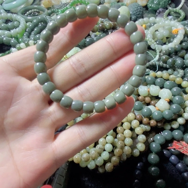 手链未镶嵌和田玉卡8