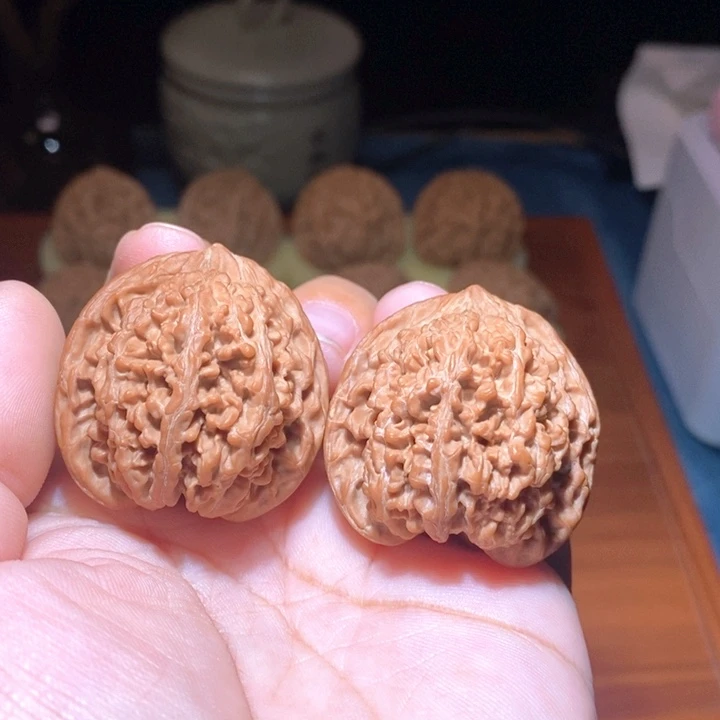 文玩核桃吊坠满天星