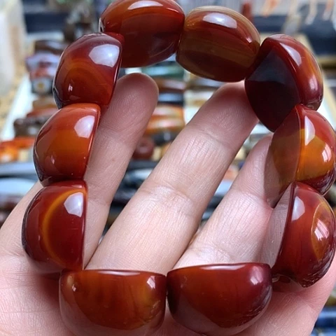 玛瑙/玉髓合金颈饰