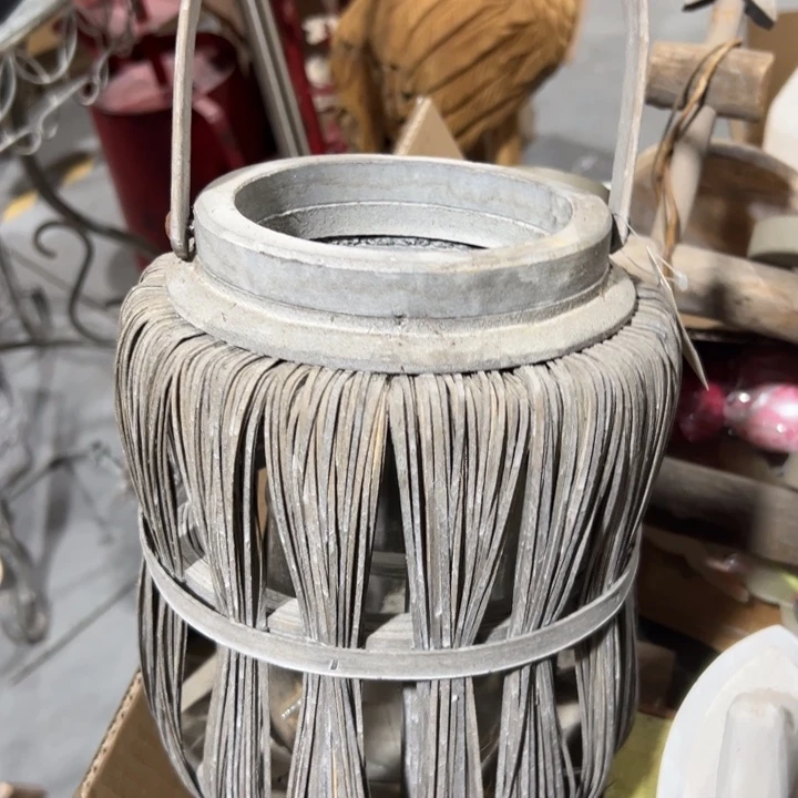 默认瑕疵 不退不换