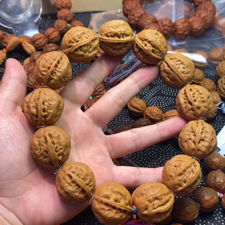 吊坠龙脊菩提宦帽