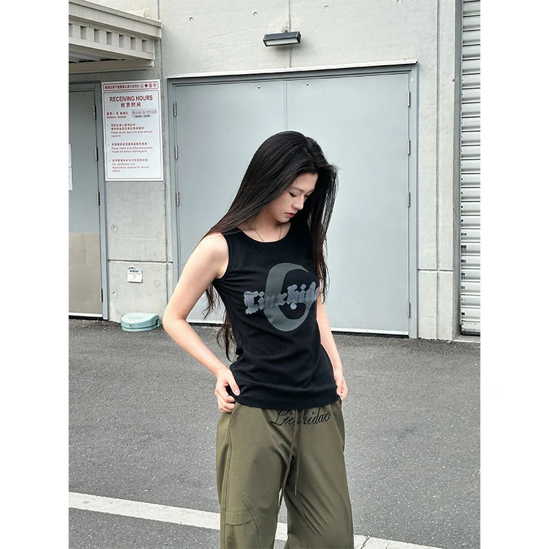 六指导 甜酷女孩 休闲圆领字母印花背心T恤女显瘦两穿无袖上衣夏