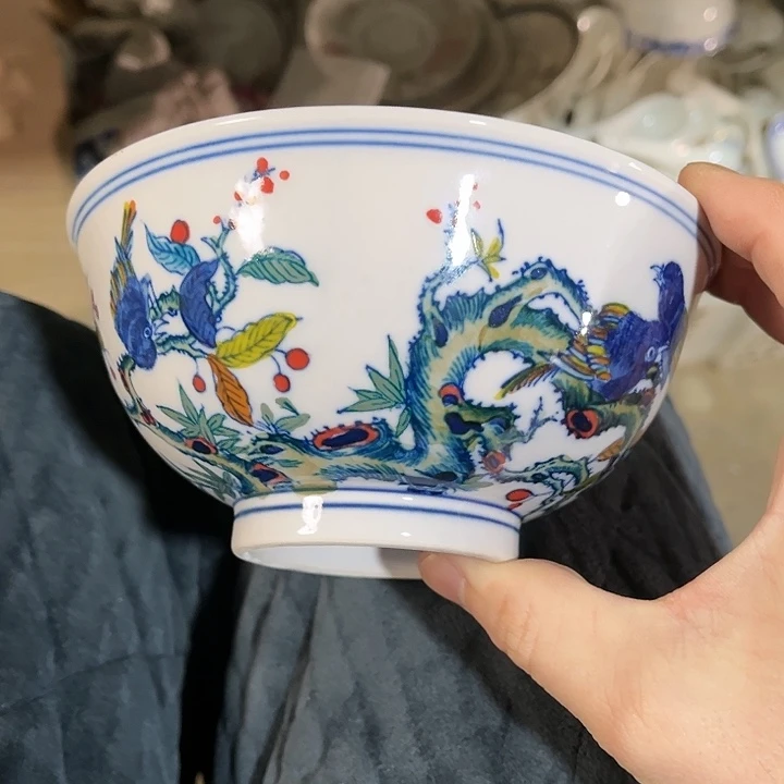 瓷片////////直径15厘米。红。