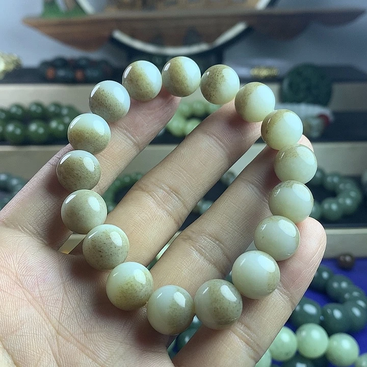 手串未镶嵌和田玉