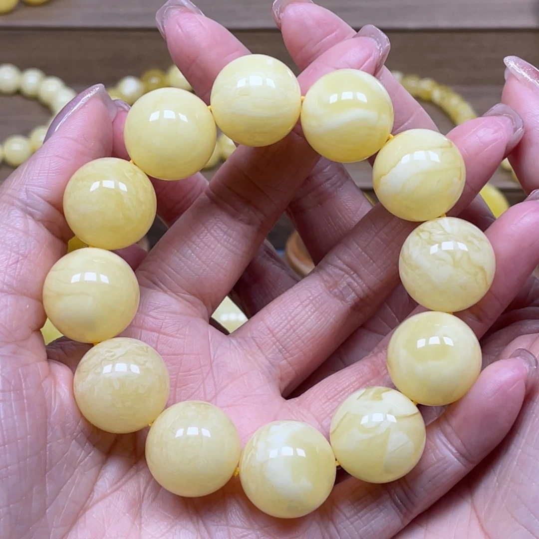 蜜蜡裸石未镶嵌M****?天然