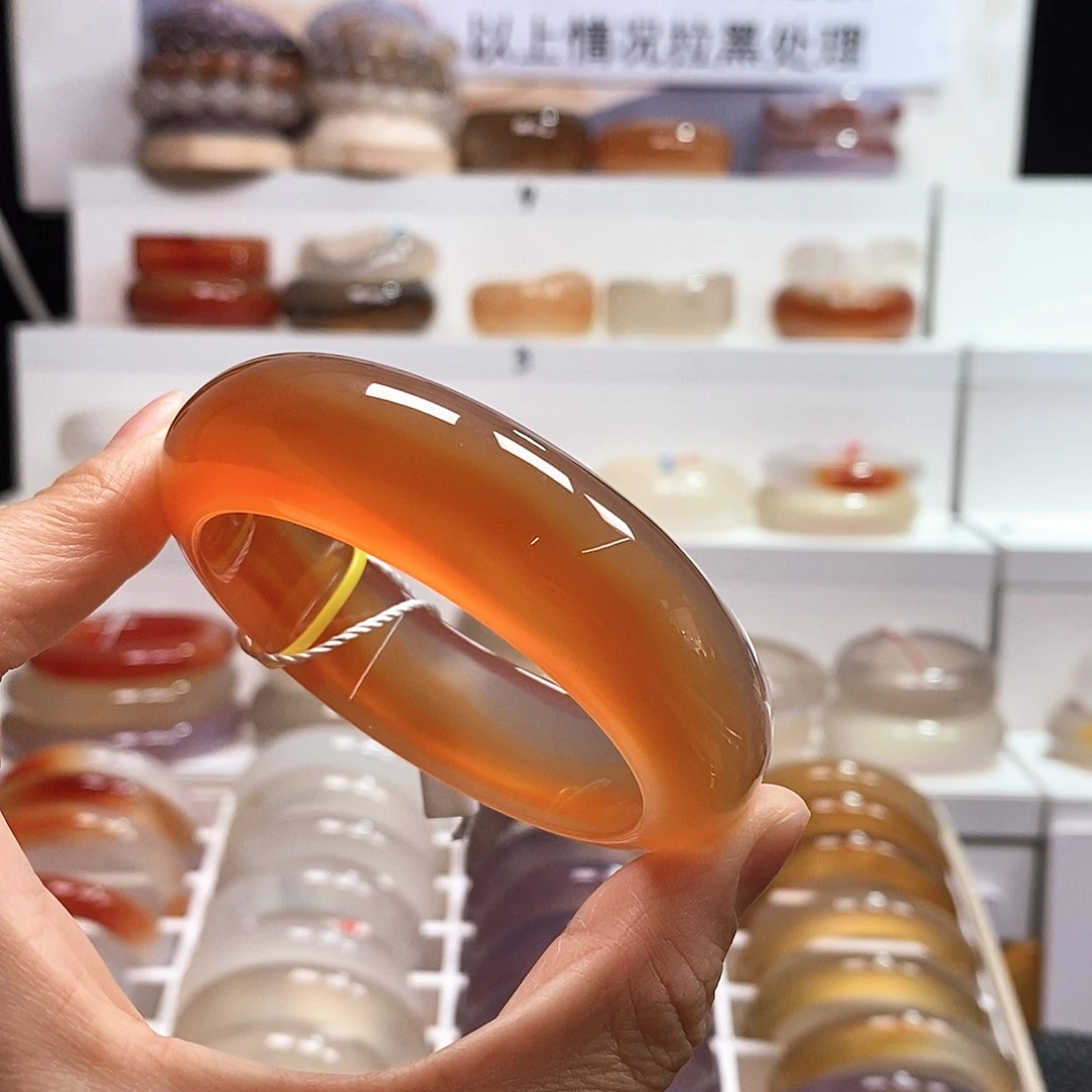玛瑙/玉髓未镶嵌手镯