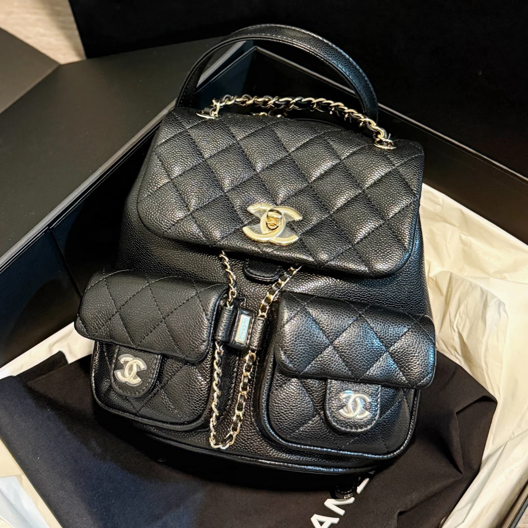 未使用 Chanel/香奈儿 duma中号双肩包附件：盒子尘袋