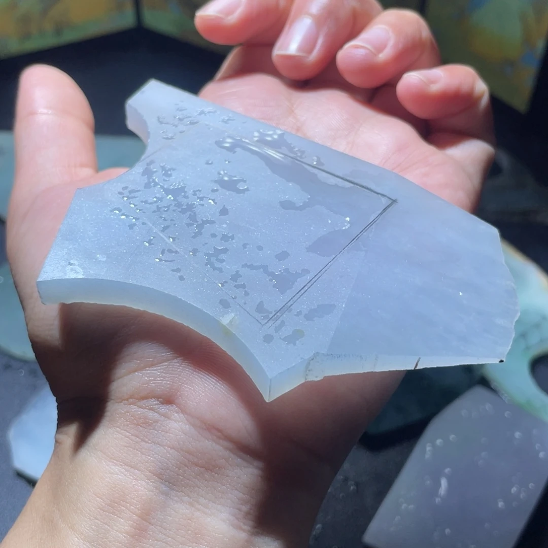 雄***在定制翡翠未镶嵌观音