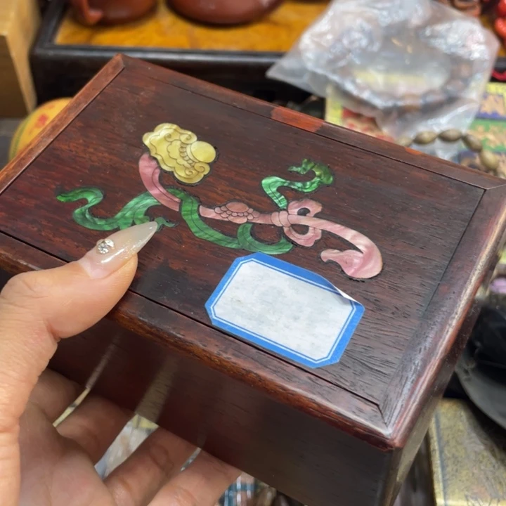 端景台紫檀木类木