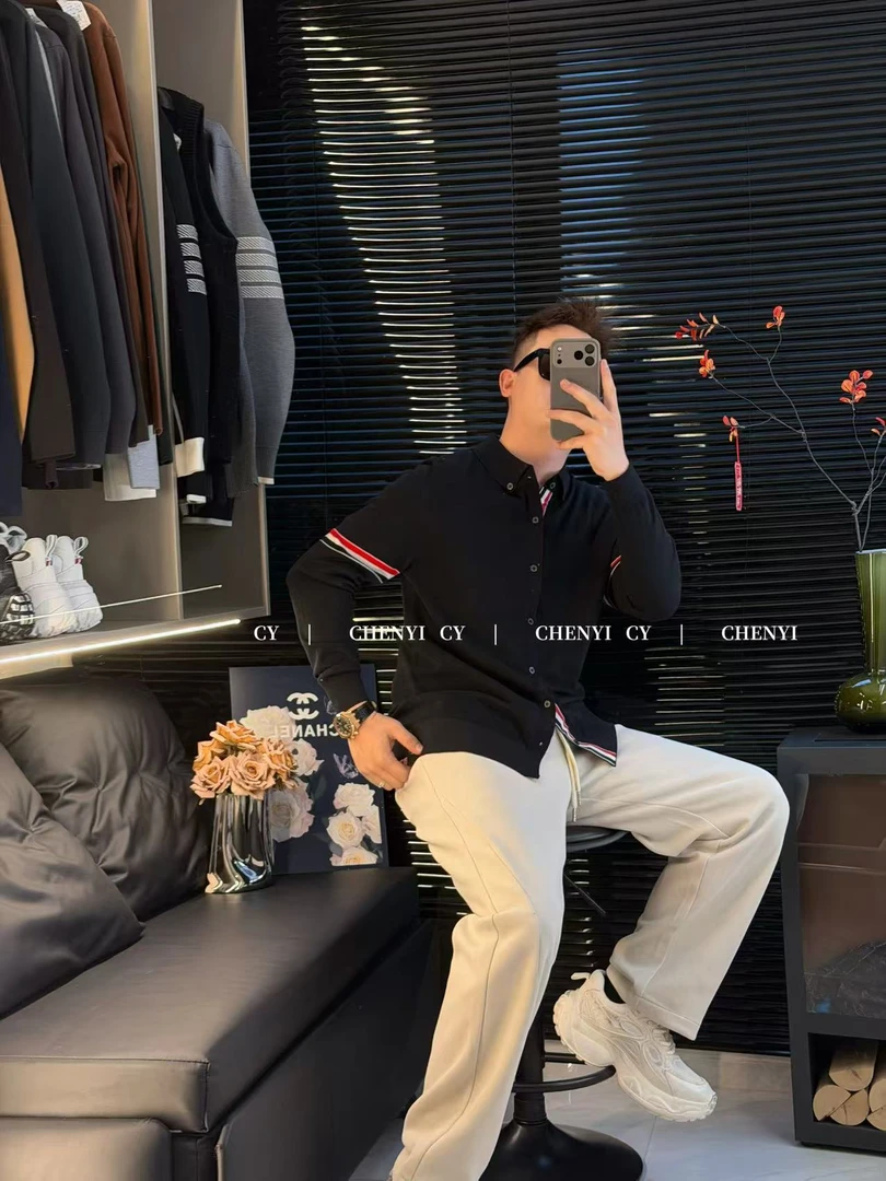 CEHNYI YI 2025新款百搭时尚拼色彩条POLO外套毛衣纽扣男情侣同款