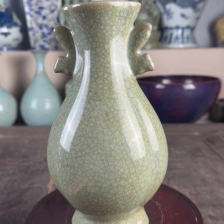 汝窑双耳瓶品相完美