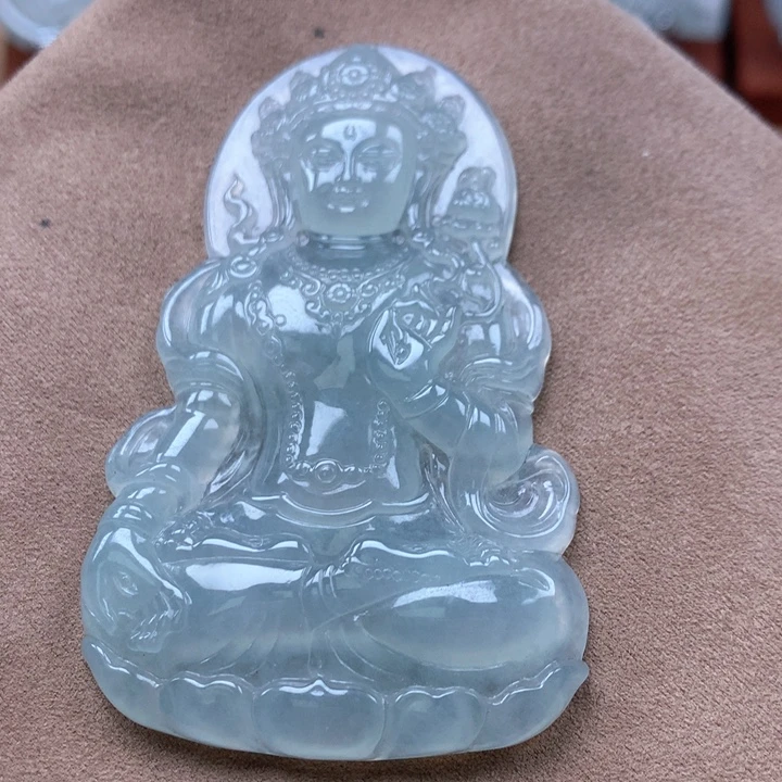 翡翠未镶嵌颈饰缅甸翡翠