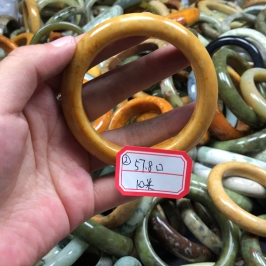 未镶嵌蛇纹石玉手镯