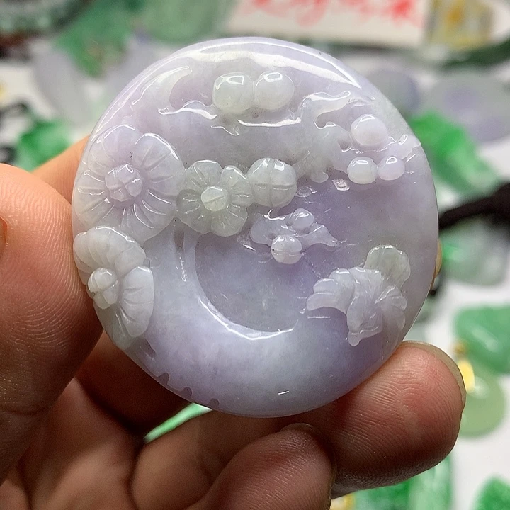 心***则翡翠未镶嵌吊坠(赠链)