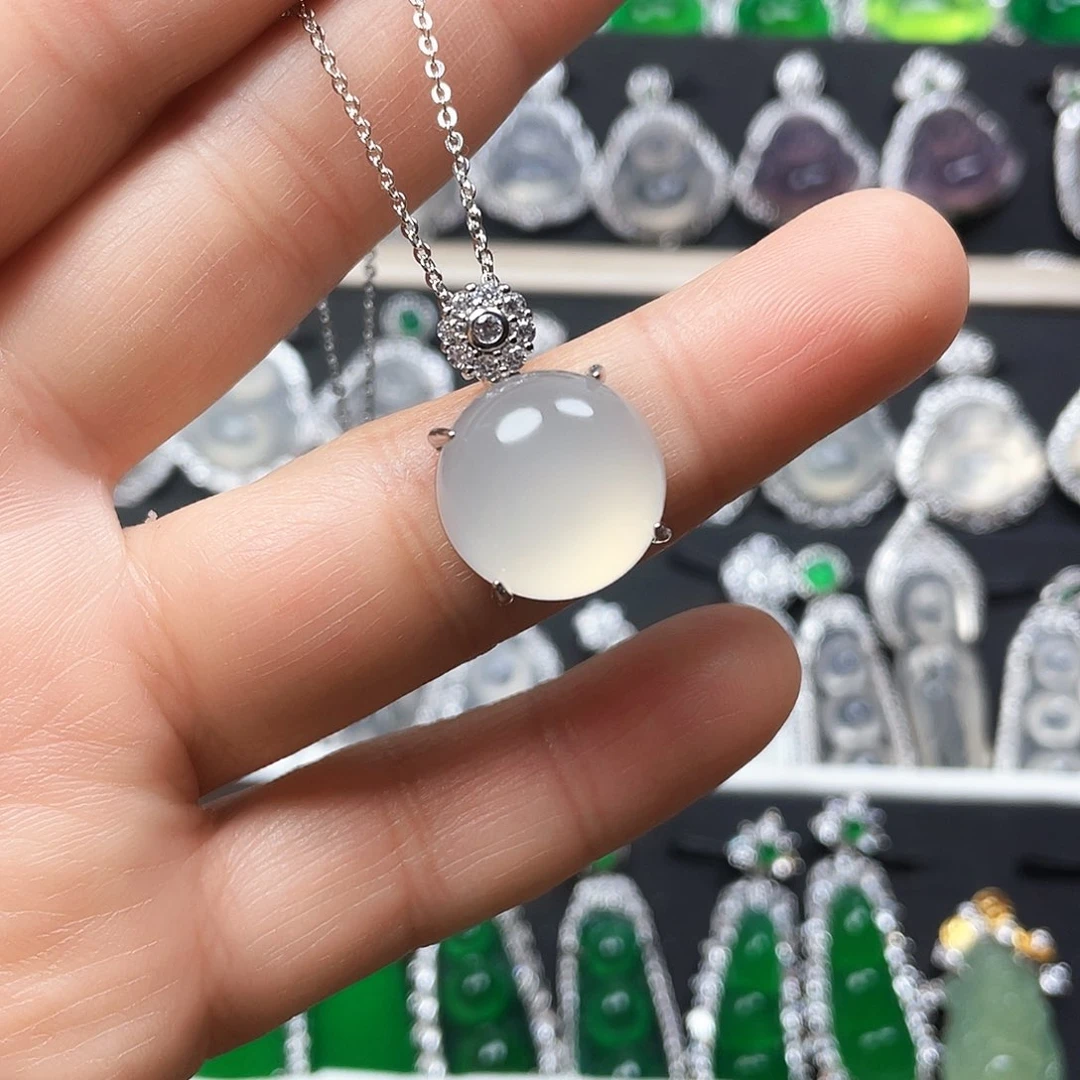 玛瑙/玉髓颈饰合金