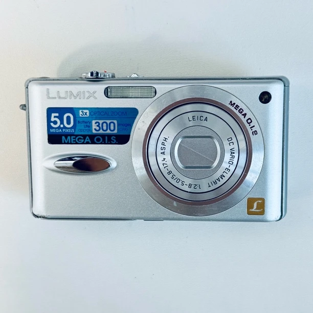 95新 Panasonic/松下 fx8特价500w像素徕卡镜头带柔肤出片冷白