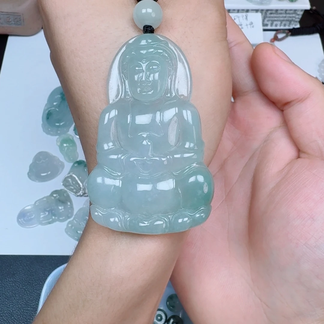 翡翠未镶嵌颈饰一****?555555555