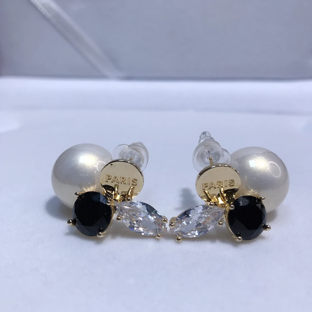 合金锆石耳饰 电镀银针锆石圆形珍珠款小众轻奢高级感复古耳饰