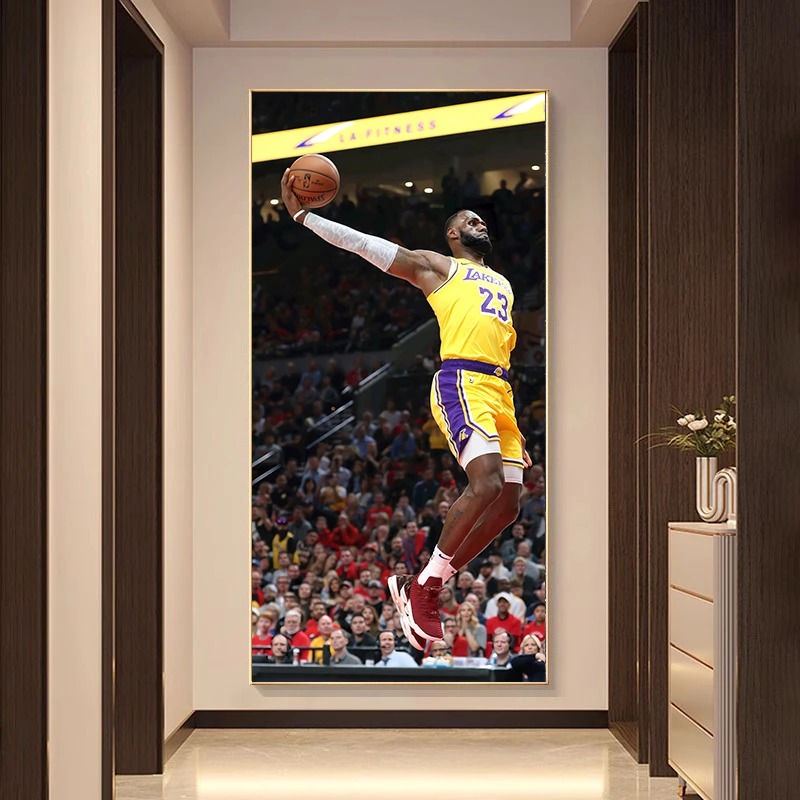 NBA篮球明星挂画詹姆斯扣篮竖版大气玄关装饰画男孩儿童房壁画