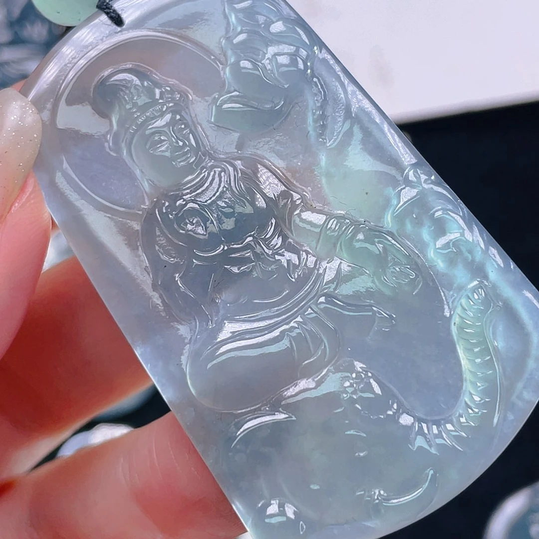颈饰未镶嵌翡翠8，
