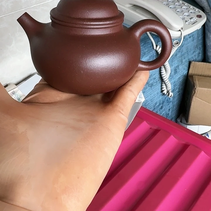 紫砂茶壶窦***?底槽青容天190cc左右
