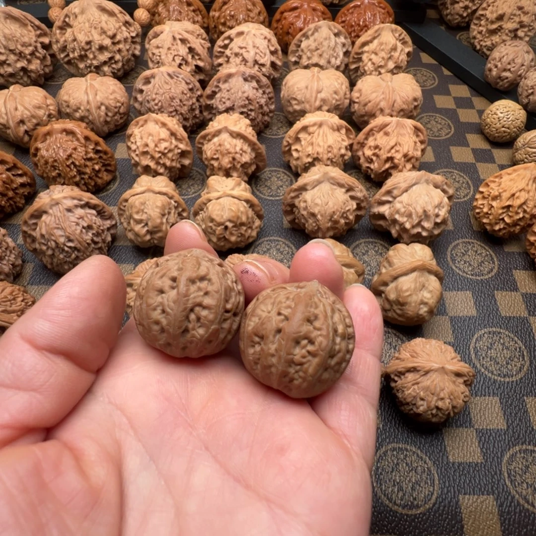 核桃野生小手捻27尺