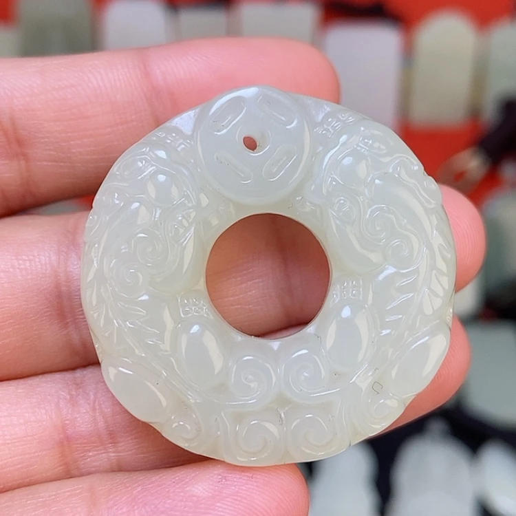 【闪购商品】颈饰未镶嵌和田玉