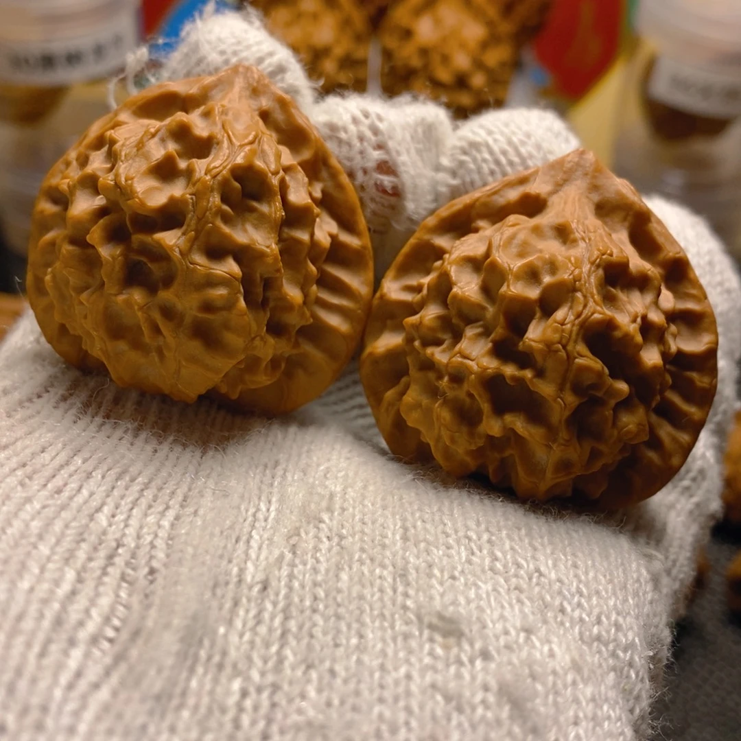 核桃龙鳞文玩核桃40尺