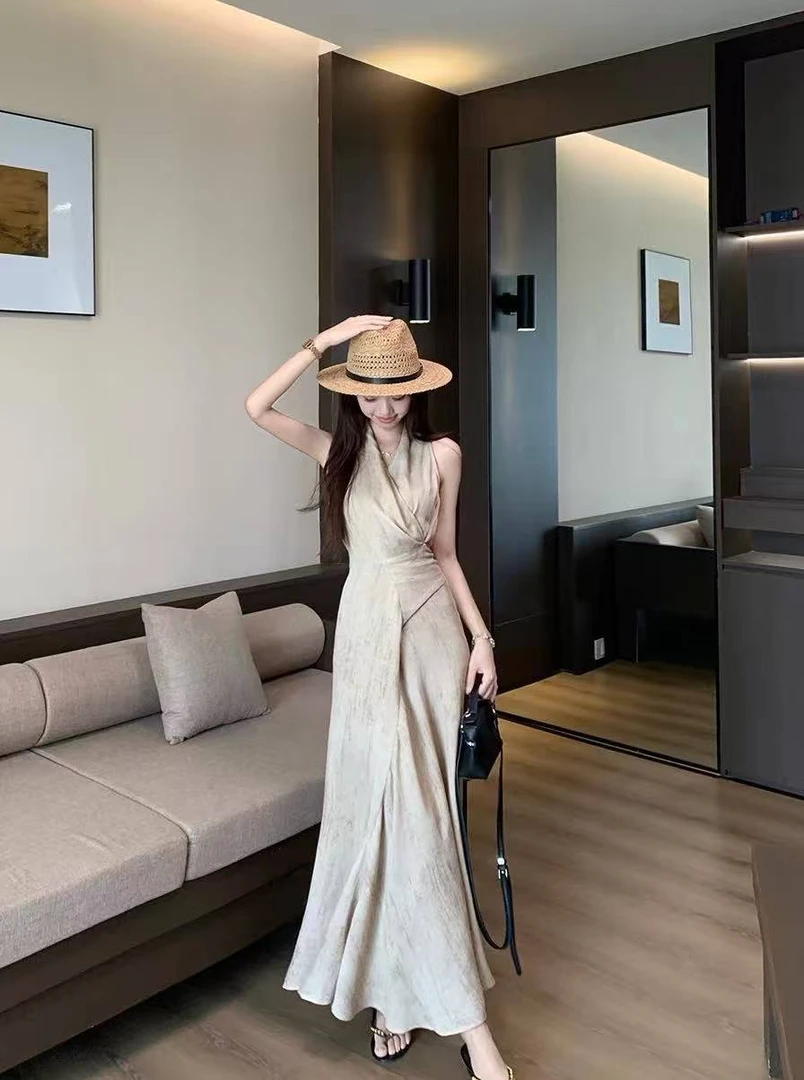 【七彩服饰】高奢女装气质秋冬连衣裙集合链接