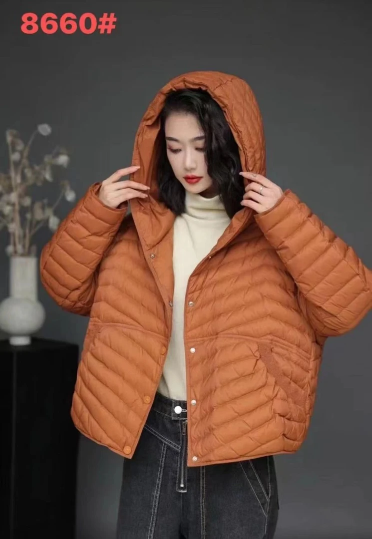 欧货轻薄白鸭绒女2025冬新款设计感蝙蝠袖羽绒服外套--8660