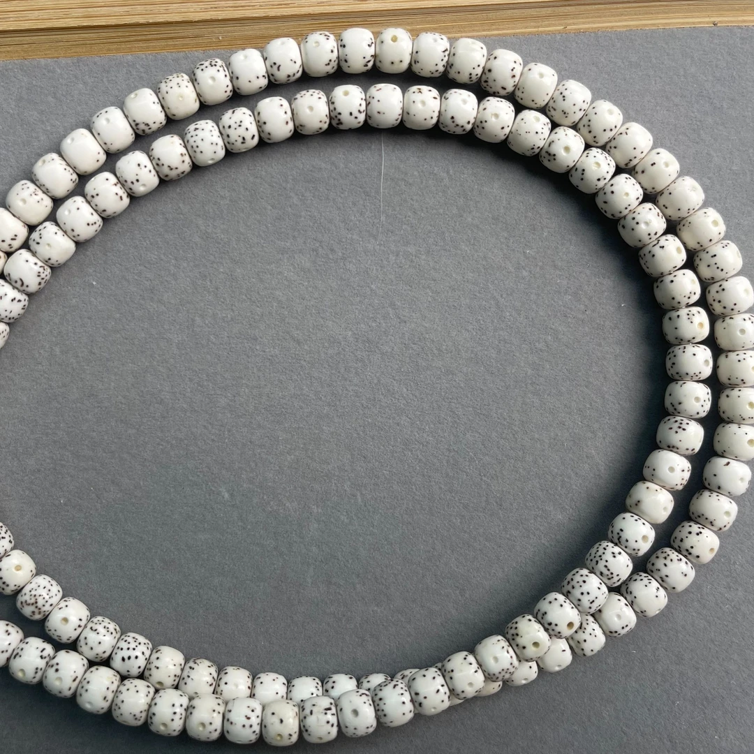 海南原生态星月菩提7*8（带月大留白）