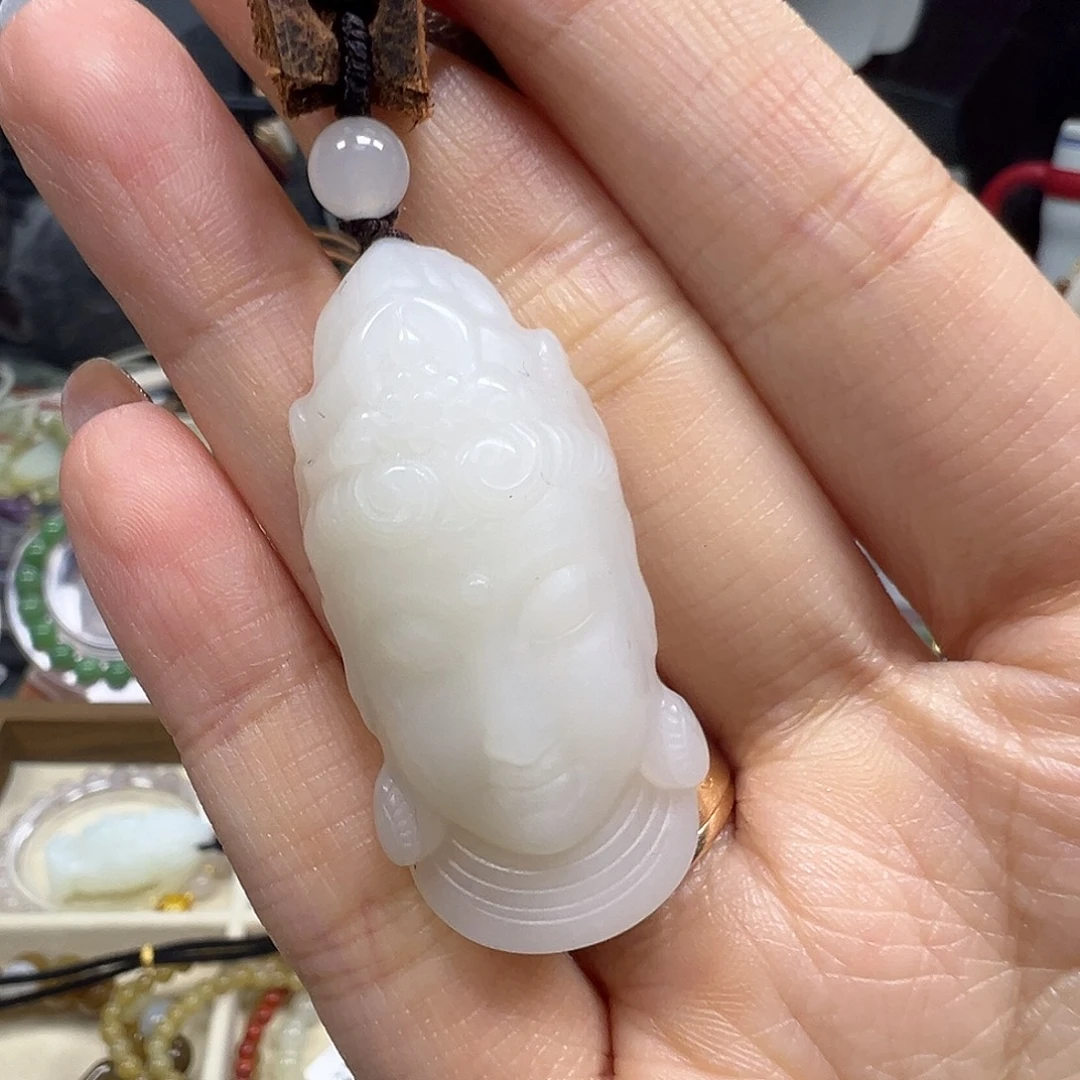 和田玉未镶嵌项链