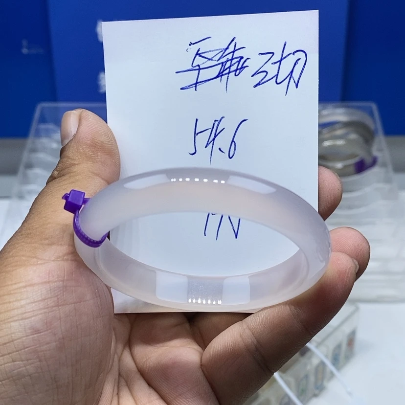 【闪购商品】手镯玛瑙/玉髓未镶嵌切*切