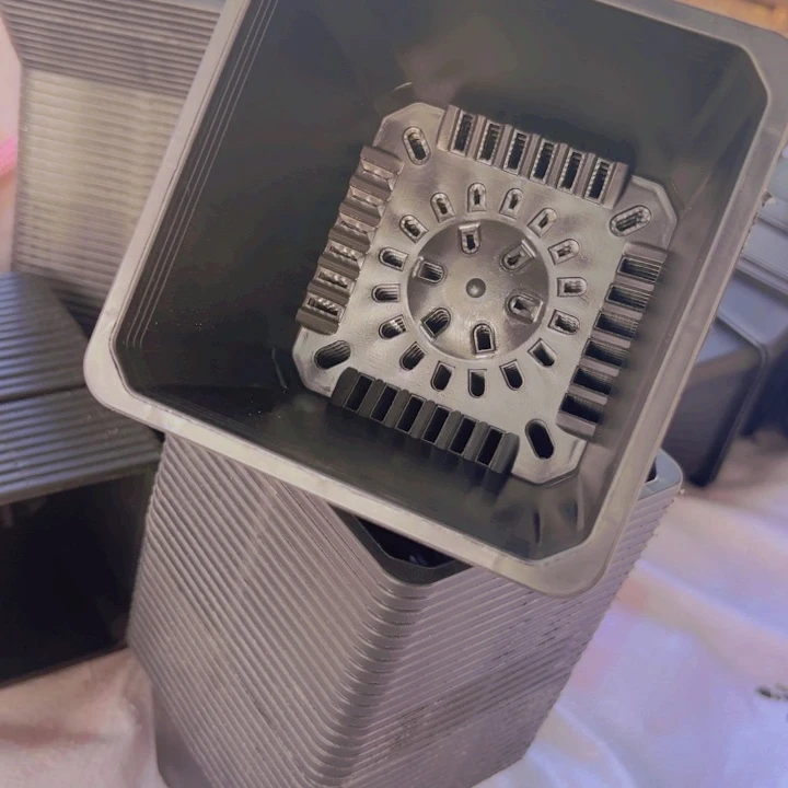 120黑方盆11公分高8公分30个