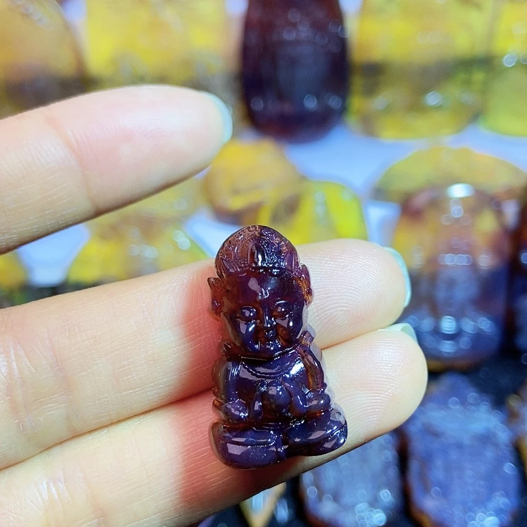 琥珀颈饰未镶嵌观音